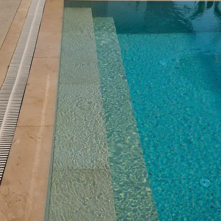 빌라 Ashta - Aura *