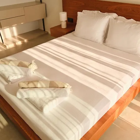 Ashta - Aura 빌라 페티예